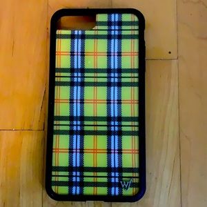 iPhone 8 Plus case, color :yellow,black,red,white